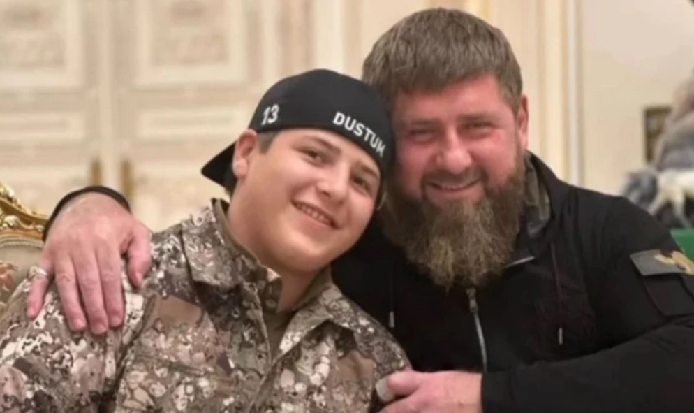 Син Кадирова потрапив у ДТП в Грозному