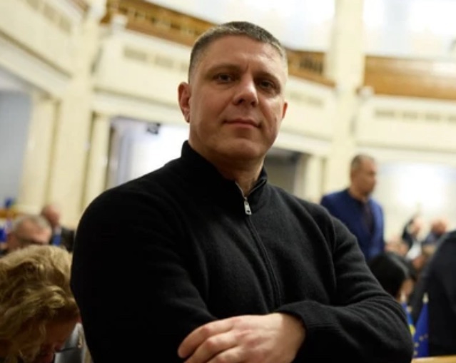 Народний депутат від “Слуги народу” Ігор Копитін відповів на звинувачення Юлії Тимошенко у його нібито співпраці з НАБУ