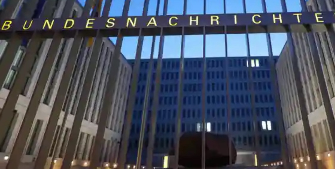 У Німеччині затримали українку з німецьким громадянством за підозрою у шпигунстві на користь РФ