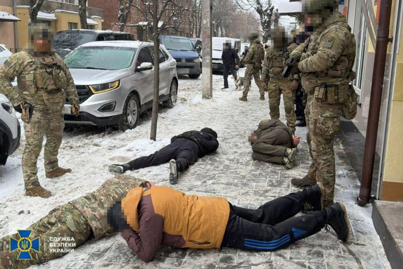 Викрите угруповання псевдоволонтерів та добробатівців у Вінниці