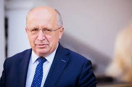 Спільну армію ЄС закликає створити єврокомісар 