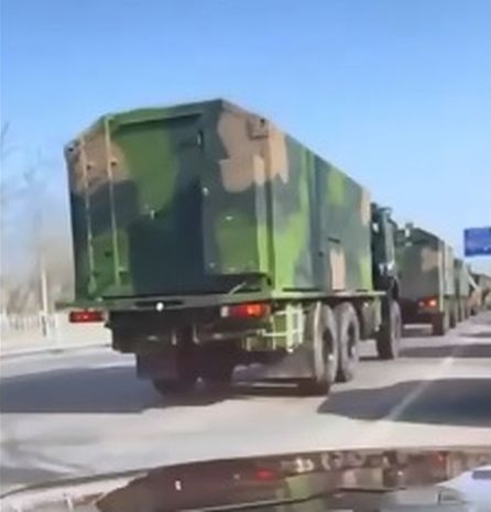 Підрозділи китайських силовиків підтягують до Пекіна