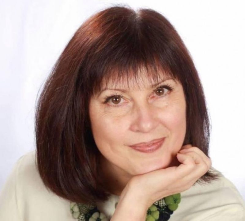 Педагогу та волонтерці, матері воїна присвоїли звання Заслуженого вчителя України