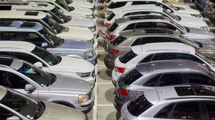 У 2025 році українці придбали майже 80 000 нових авто