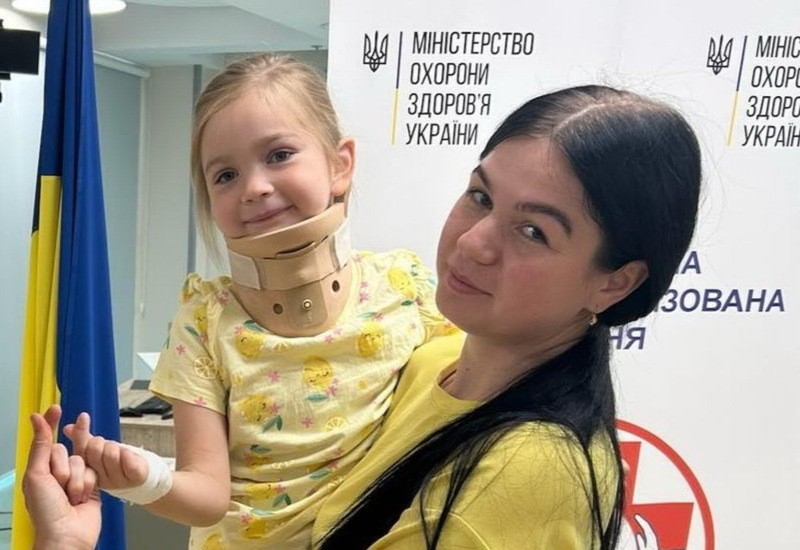 Заради 7-річної Вікторії потяг зробив позапланову зупинку на Хмельниччині