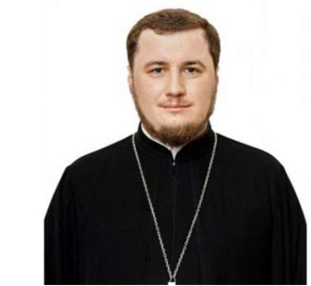 Священник з Буковини переїхав до Росії, благословляє окупантів та збирає гроші на армію РФ