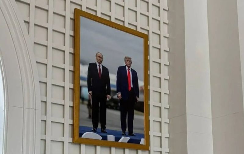 У резиденції президента США повісили фото Путіна