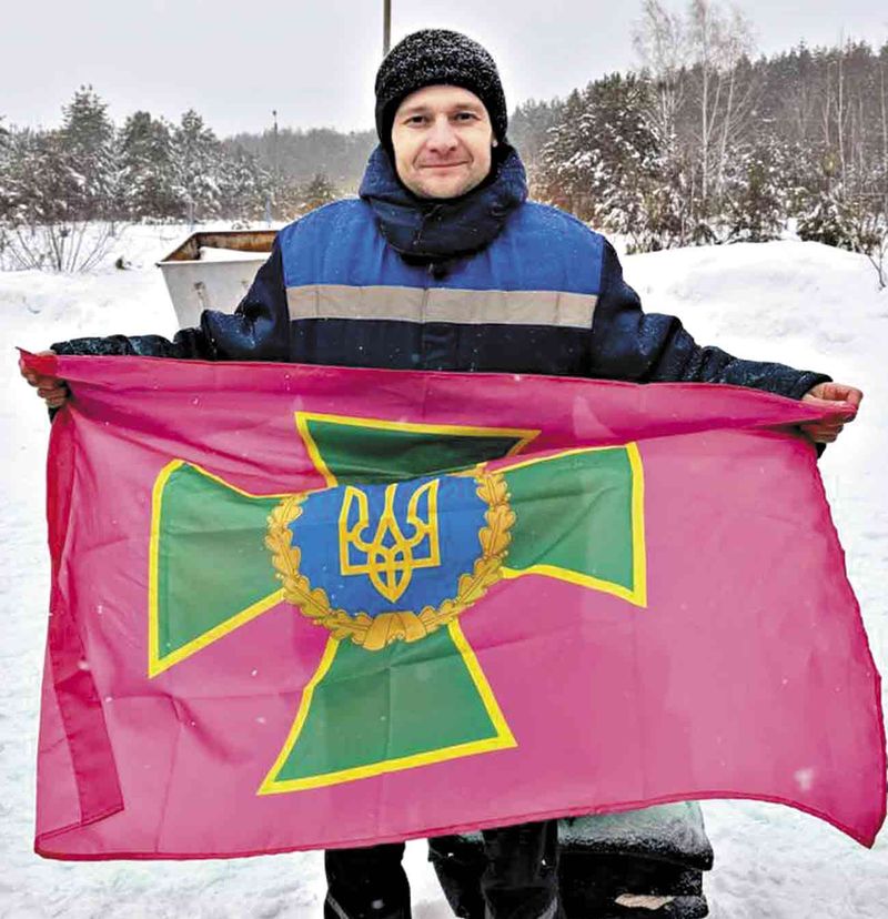 Мама дочекалась сина через 45 місяців. Дружина — чоловіка та дітки — батька