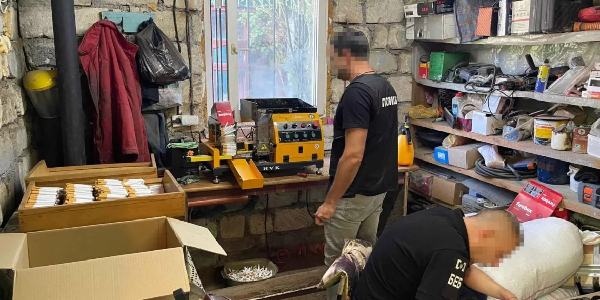 Самі підробляли цигарки й самі торгували ними на Вінниччині