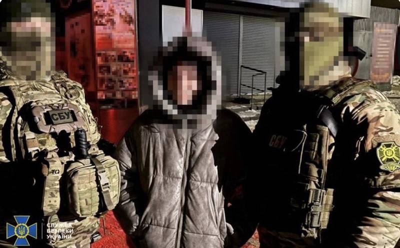 17-річна дівчина готувала теракти з жертвами в багатолюдних місцях.