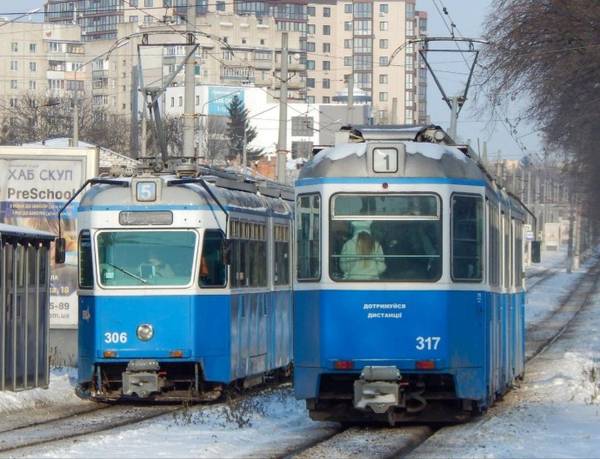 Трамваї та тролейбуси у Вінниці ходитимуть рідше