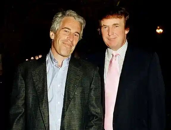 Дональд Трамп відмовився коментувати скарги жертв Епштейна