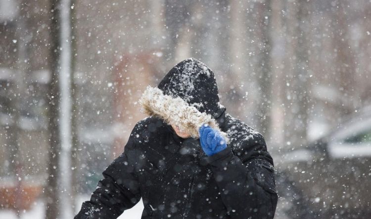 Будьте обережними: Сьогодні на Вінниччині ожеледиця, мороз та сильний вітер