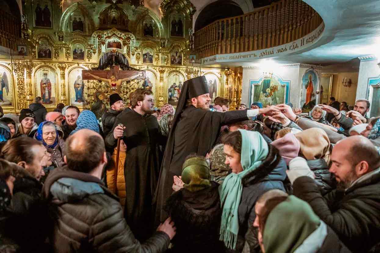 Настоятель УПЦ намагався відсудити храм