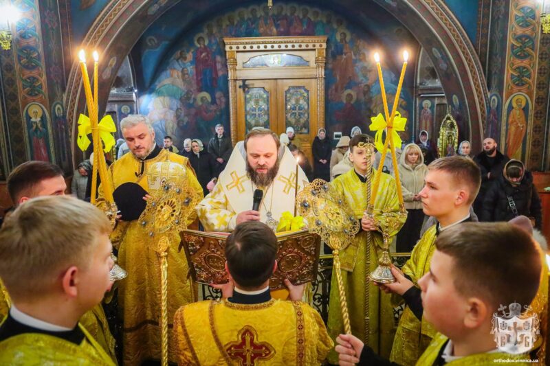 В річницю російської агресії у храмах ПЦУ на Вінниччині проведуть богослужіння