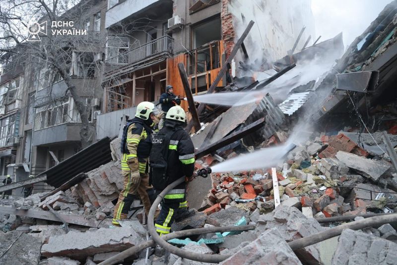 Окупанти знову атакували Харків ракетами