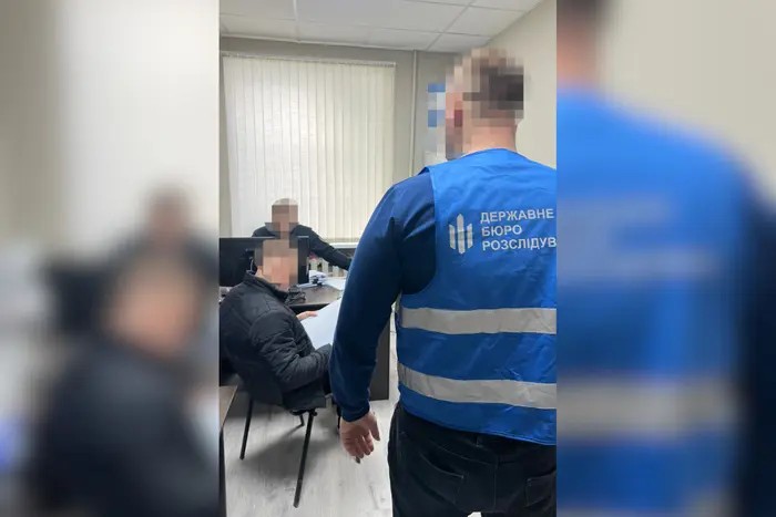 Командир привласнював половину «бойових» своїх підлеглих