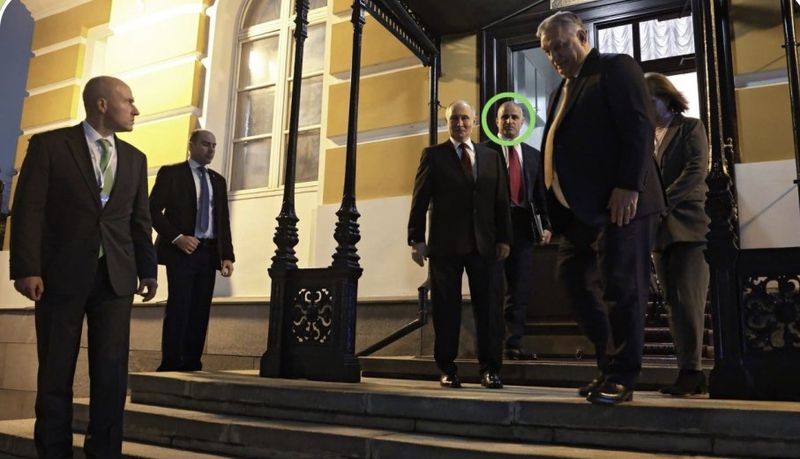 кремль використовує наближеного дипломата для контактів з Орбаном і впливу на вибори в Угорщині