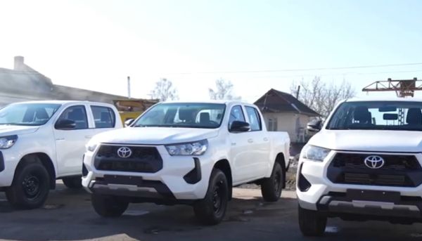 Вінниця передала на фронт автомобілі та БПЛА