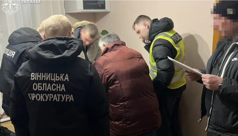 Підопічних відправляв на важкі роботи «в найм»