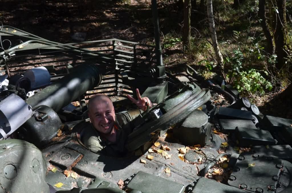 Допоможіть нам писати правду про цю війну з перших рук