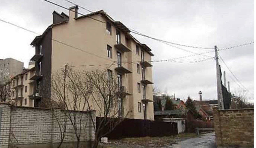 Забудовник має знести багатоквартирний будинок у Вінниці