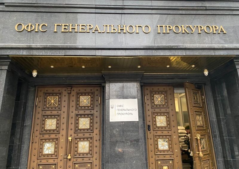 На Вінниччині колишній військовий вимагав гроші в родини загиблого