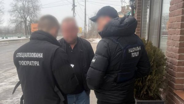 Керівник військового лісництва на Вінниччині попався на “дерибані” деревини