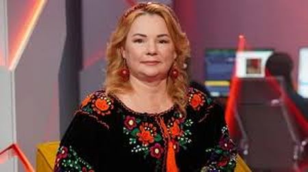 Відома мольфарка назвала час закінчення війни