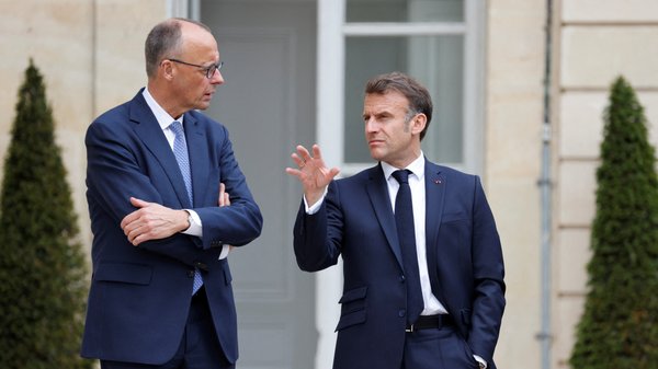 Франція та Німеччина спільно працюватимуть над програмою ядерного стримування