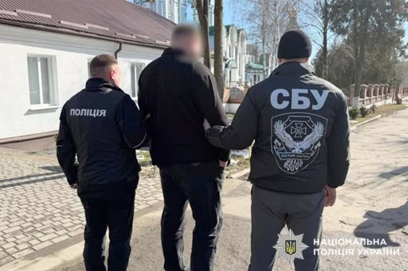 Вимагав дизпаливо за працевлаштування