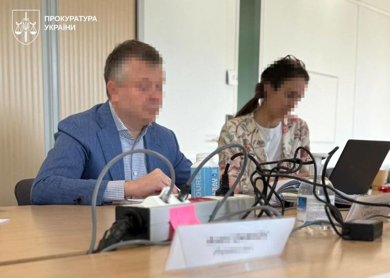 Екснардеп Жеваго отримав підозру прямо в Парижі