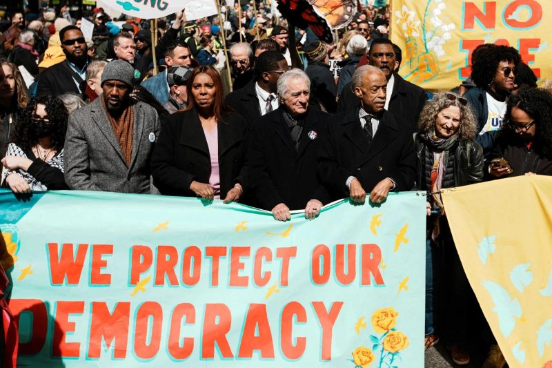 У США прйшла третя хвиля протестів проти Трампа