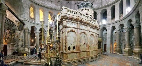 Доступ до Храму Гроба Господнього буде обмеженим і для католиків, і для православних