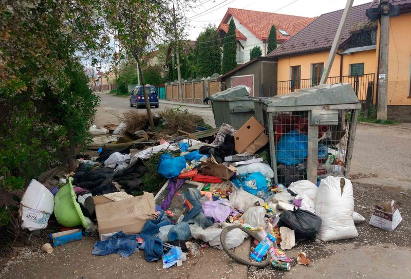 У Березині не вивозять сміття. Чому? – запитують наші читачі