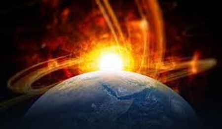 Потужна магнітна буря мчить до Землі