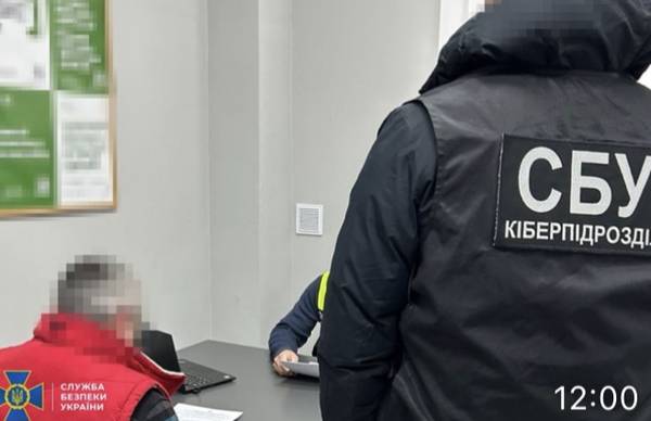 Ліквідували ботоферму на понад 20 тис. акаунтів, через які рф поширювала фейки про Україну