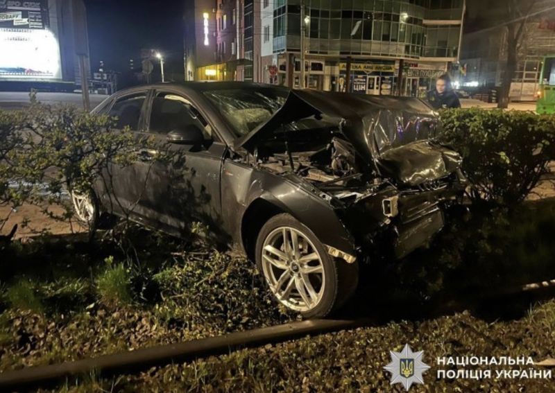 Втік і залишив травмованих пасажирів