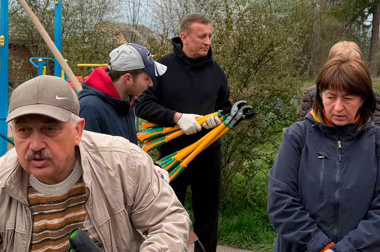 П’ятничанський парк оновлюється: як велика толока об’єднала вінничан