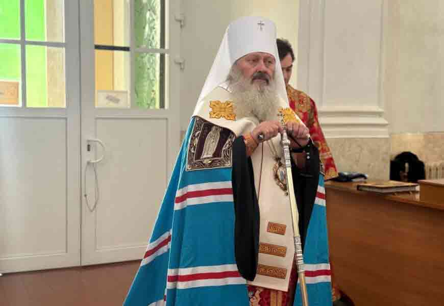 Одіозний митрополит «Паша-Мерседес» гастролює по монастирях Вінниччини. На черзі Хмельниччина?