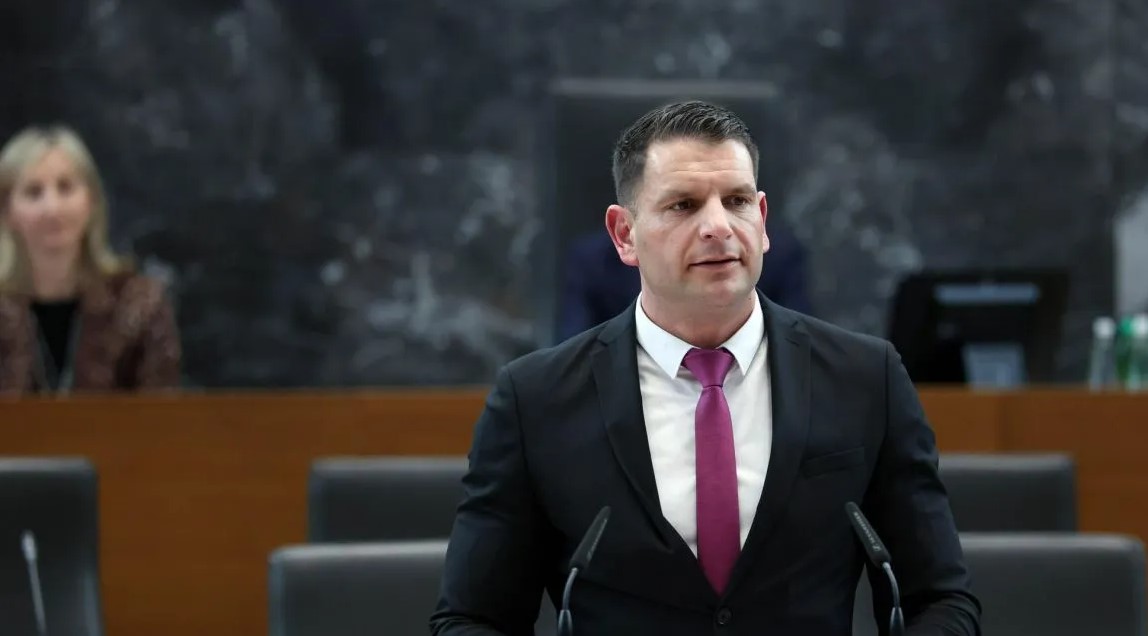 Новообраний голова Національних зборів Словенії Зоран Стеванович одразу після призначення зробив низку резонансних заяв, що ставлять під сумнів традиційний євроатлантичний курс країни.