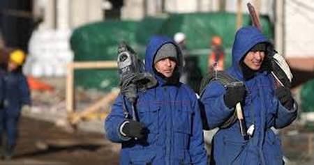 В Україні хочуть залучати трудових мігрантів через дефіцит кадрів, — голова профільного комітету Шуляк