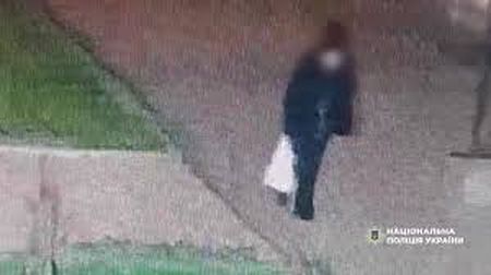 Дівчина здійснила замах та теракт