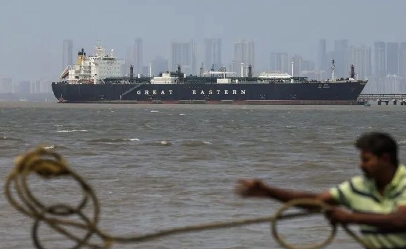 Країни Перської затоки планують прокласти нові трубопроводи через блокаду Ормузької протоки