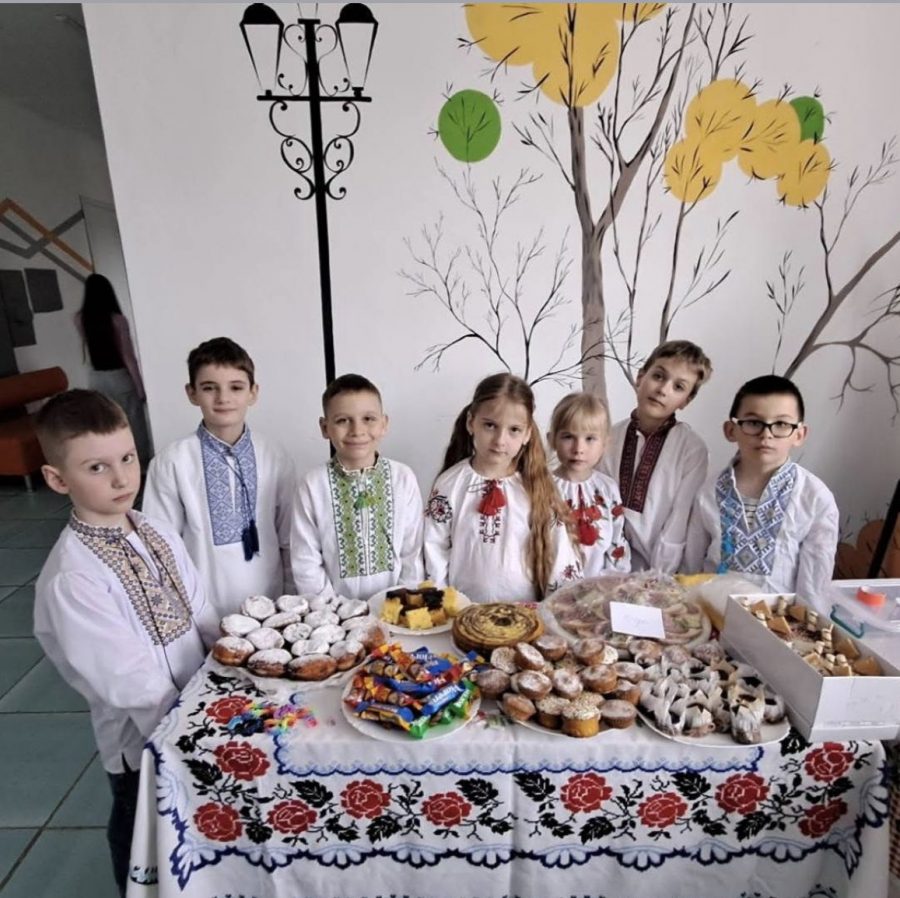 На підтримку ЗСУ ярмарок у школі