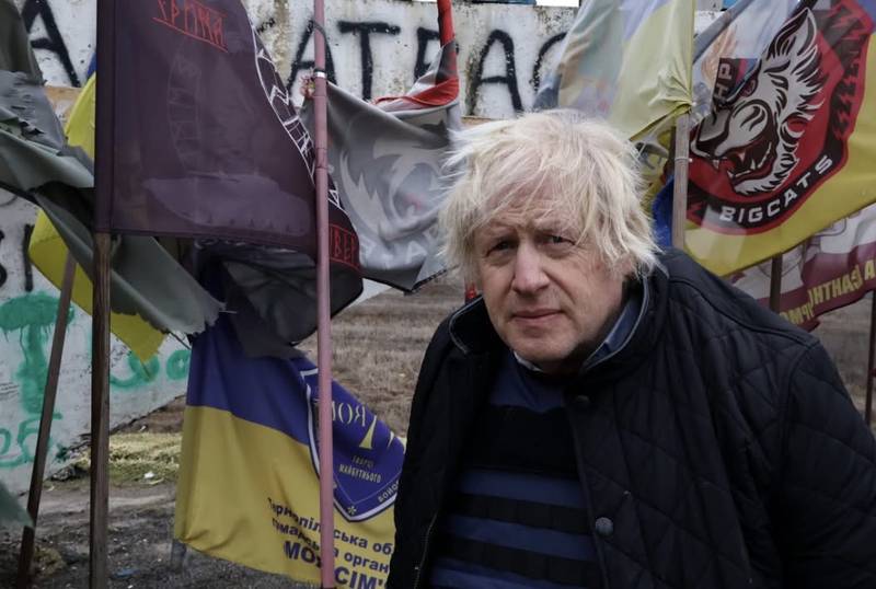 Нарешті можу опублікувати ексклюзивні фото з поїздки на фронт Бориса Джонсона