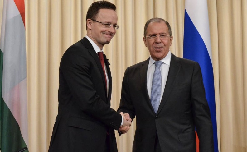 Сійярто зник