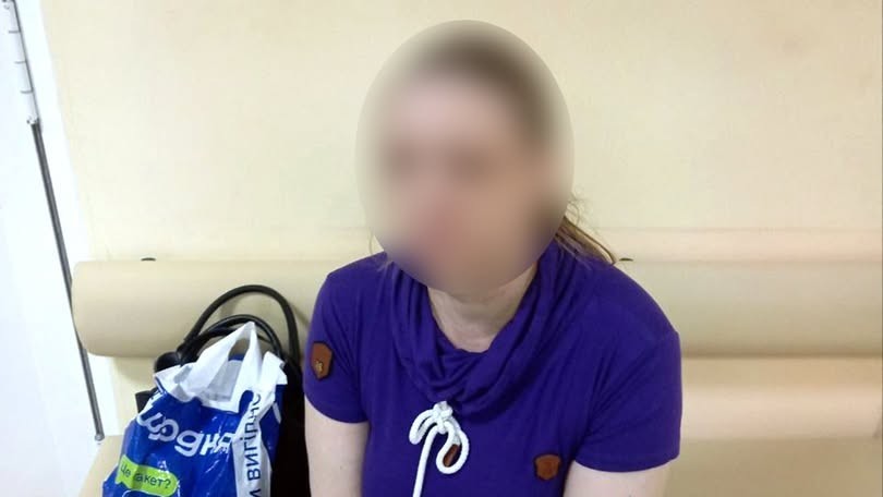 Через бездіяльність мами донька потрапила до лікарні