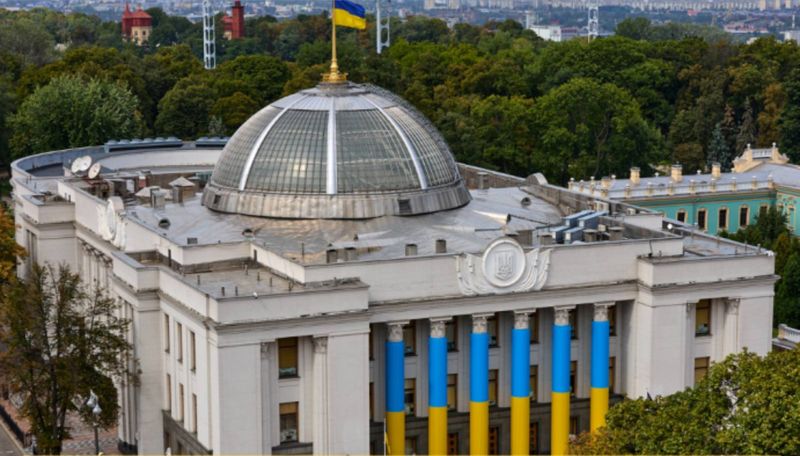 Депутати Верховної Ради з підозрами мають мільярдні доходи