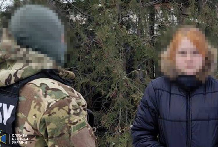 Неповнолітню завербував «кавалер» на сайті знайомств 